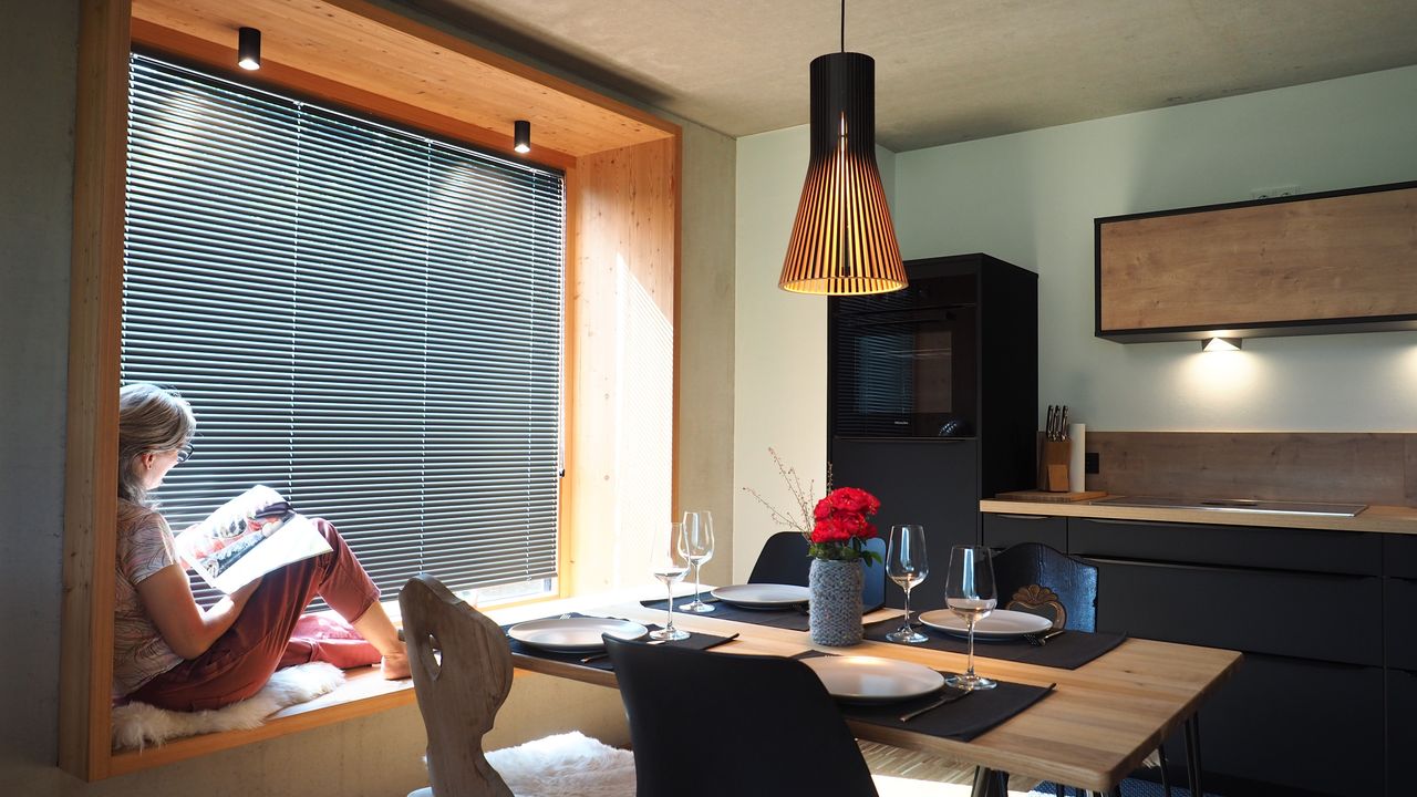 Relaxen am Sitzfenster Relaxen am Sitzfenster